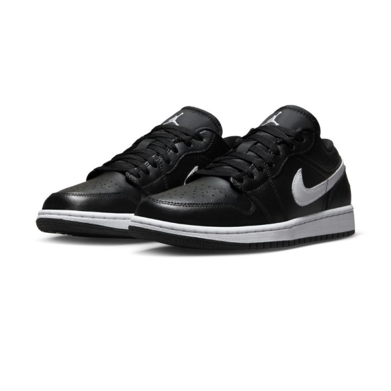 NIKE WMNS AIR JORDAN 1 LOW