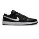 NIKE WMNS AIR JORDAN 1 LOW