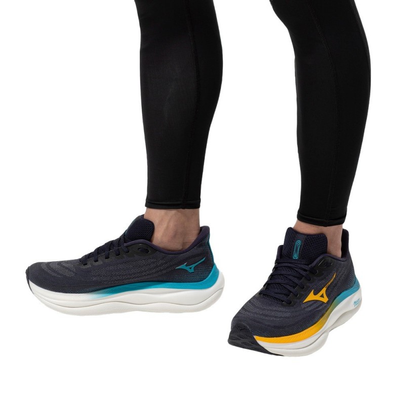 MIZUNO WAVESKY 9