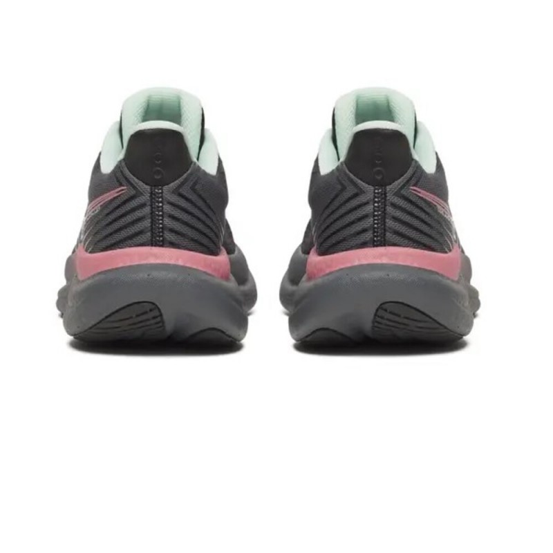 SAUCONY TRIUMPH 23